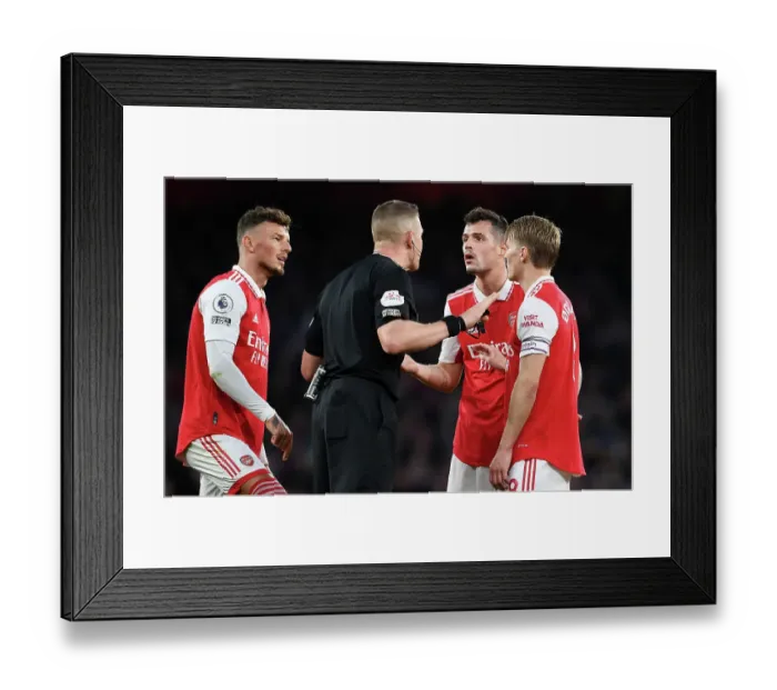 Framed Print : Arsenal's Xhaka, White, and Odegaard Discuss Calls with Referee During Arsenal v Chelsea Match (2022-23) Framed Print : Arsenal's Xhaka, White, and Odegaard Discuss Calls with Referee During Arsenal v Chelsea Match (2022-23)