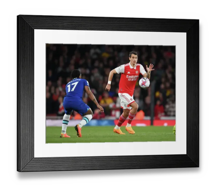 Framed Print : Battle at the Emirates: Arsenal vs. Chelsea - Premier League Clash (2022-23)