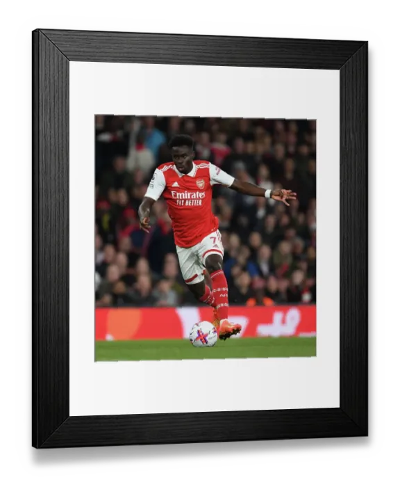 Framed Print : Bukayo Saka in Action: Arsenal vs. Chelsea, Premier League 2023 Framed Print : Bukayo Saka in Action: Arsenal vs. Chelsea, Premier League 2023