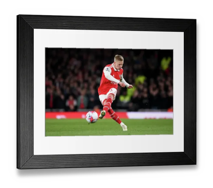 Framed Print : Arsenal vs Chelsea: Missed Opportunity for Oleksandr Zinchenko Framed Print : Arsenal vs Chelsea: Missed Opportunity for Oleksandr Zinchenko