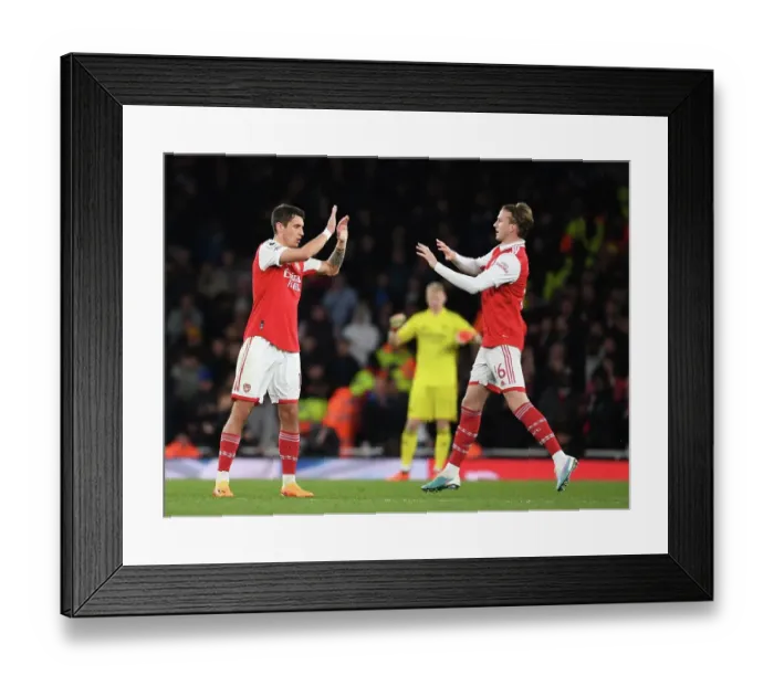 Framed Print : Arsenal vs. Chelsea: Clash of the Titans - Battle for the Premier League (2022-23)