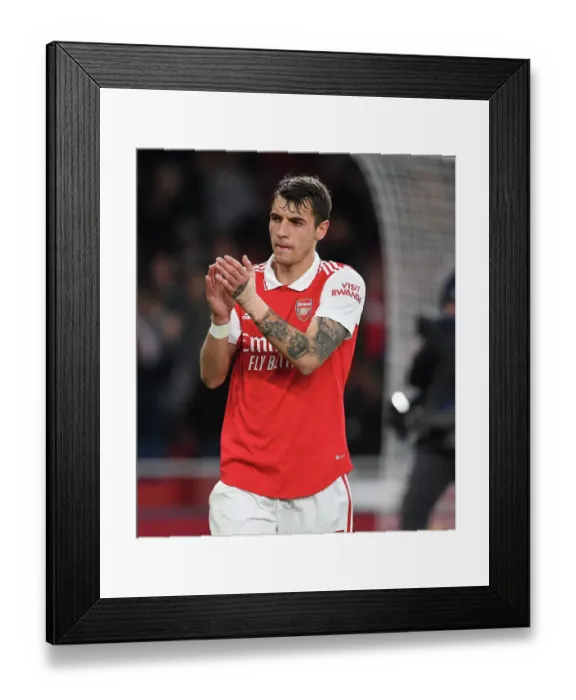 Framed Print : Arsenal's Jakub Kiwior Celebrates with Fans after Arsenal vs. Chelsea Victory, Premier League 2022-23 Framed Print : Arsenal's Jakub Kiwior Celebrates with Fans after Arsenal vs. Chelsea Victory, Premier League 2022-23