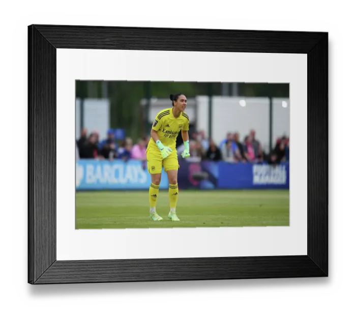 Framed Print : Arsenal's Manuela Zinsberger Reacts During Everton vs Arsenal Women's Super League Match, Liverpool 2023