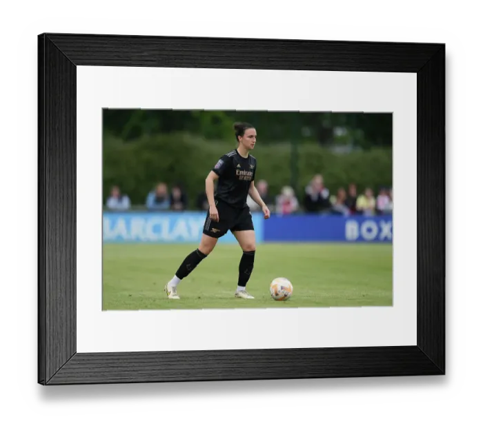 Framed Print : Arsenal's Lotte Wubben-Moy in Action against Everton in FA Women's Super League Showdown Framed Print : Arsenal's Lotte Wubben-Moy in Action against Everton in FA Women's Super League Showdown