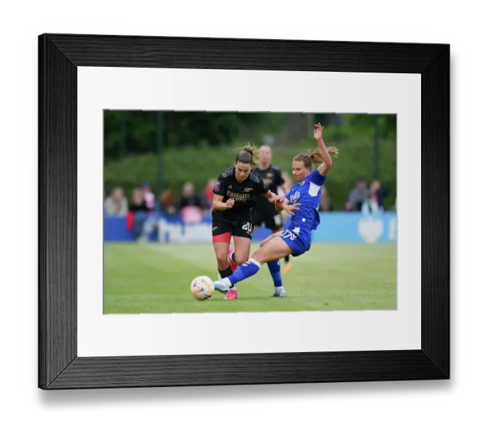 Framed Print : Gio Queiroz vs. Elise Stenevik: Intense Tackle in Everton vs. Arsenal Women's Super League Clash