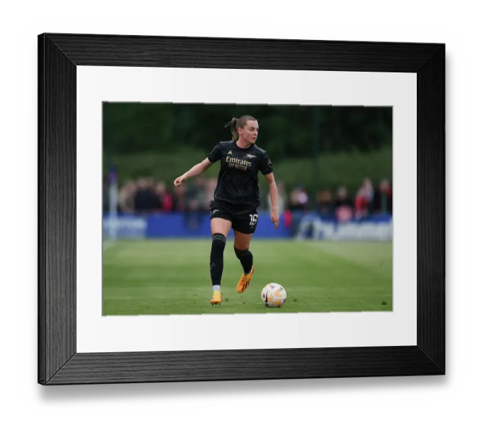 Framed Print : Arsenal's Noelle Maritz Scores Thrilling Goal Against Everton in FA Women's Super League