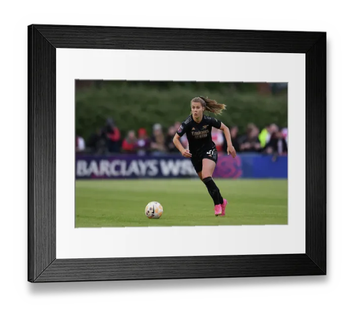 Framed Print : Arsenal's Victoria Pelova Scores Past Everton in FA Women's Super League Showdown
