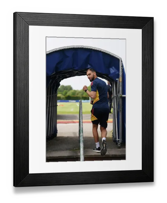 Framed Print : Everton Women vs. Arsenal Women: Barclays WSL Clash at Walton Hall Park (May 2023) Framed Print : Everton Women vs. Arsenal Women: Barclays WSL Clash at Walton Hall Park (May 2023)