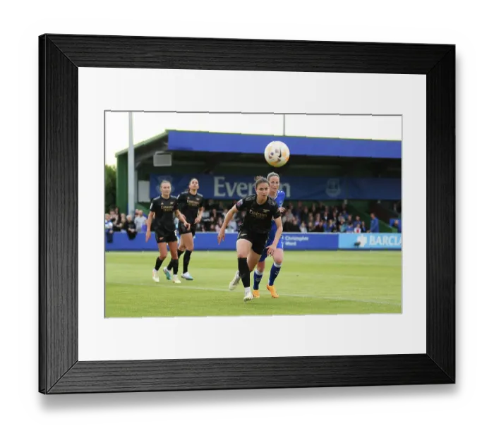 Framed Print : Intense Battle for Possession: Arsenal vs. Everton in FA Women's Super League (2022-23) Framed Print : Intense Battle for Possession: Arsenal vs. Everton in FA Women's Super League (2022-23)