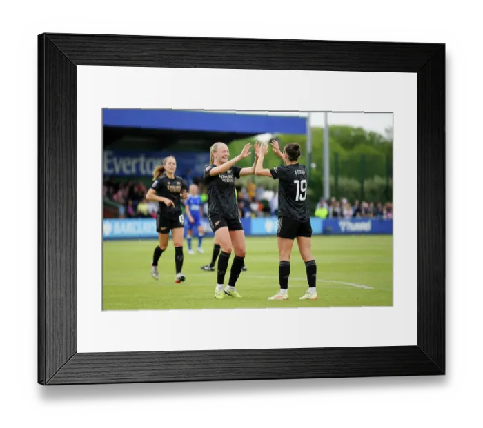 Framed Print : Arsenal Women's Victory: Caitlin Foord Scores the Opener in FA WSL Win over Everton