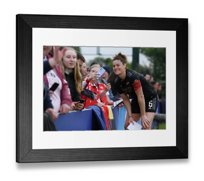 Framed Print : Arsenal's Jennifer Beattie Greets Fan after Everton Clash in FA Women's Super League (2022-23)