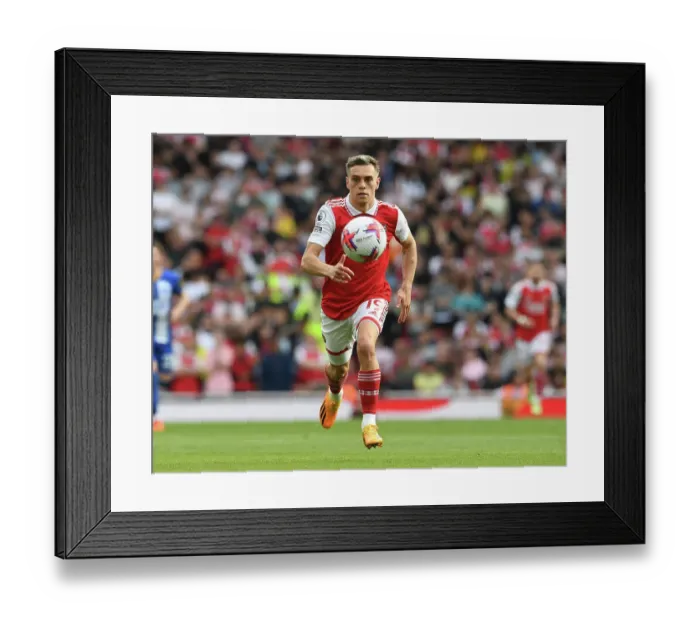 Framed Print : Arsenal's Trossard in Action against Brighton in 2022-23 Premier League
