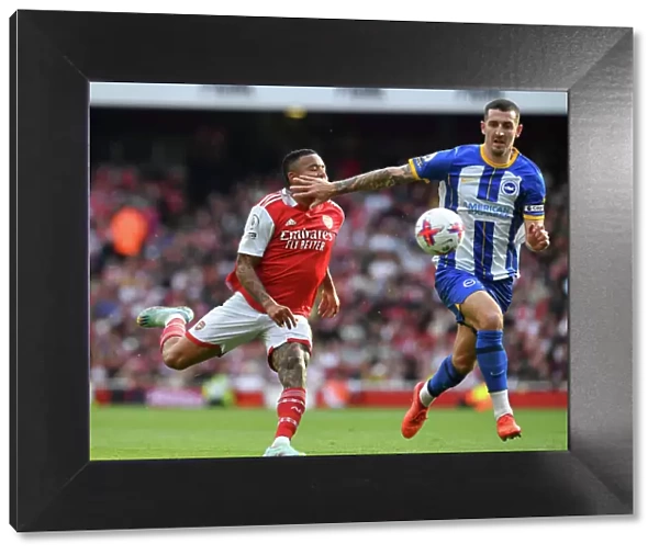 Arsenal vs Brighton: Intense Battle for Possession - Gabriel Jesus Clashes with Lewis Dunk (May 2023)