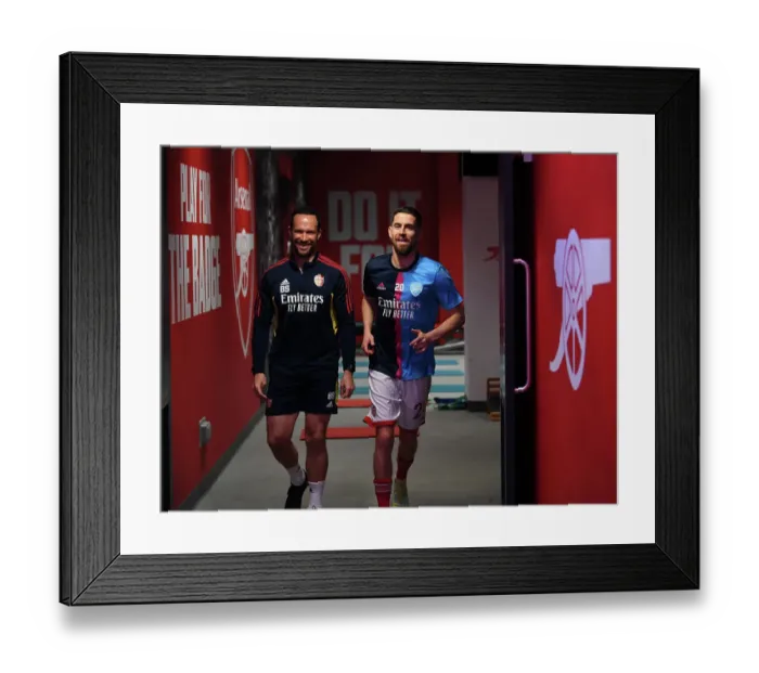 Framed Print : Arsenal's Jorginho Gears Up for Arsenal v Brighton & Hove Albion (2022-23)