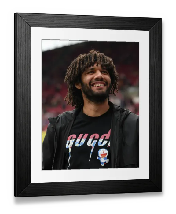 Framed Print : Arsenal's Mohamed Elneny Prepares for Arsenal v Brighton & Hove Albion in Premier League 2022-23
