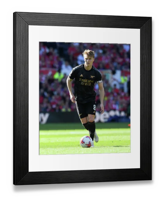 Framed Print : Arsenal's Martin Odegaard Shines in Nottingham Forest Showdown (2022-23 Premier League)