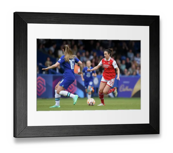 Framed Print : Arsenal's Jodie Taylor Scores Past Chelsea in FA Women's Super League Clash