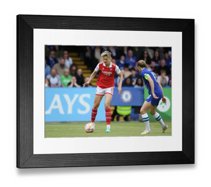 Framed Print : Arsenal vs. Chelsea: Intense Women's Super League Clash at Kingsmeadow