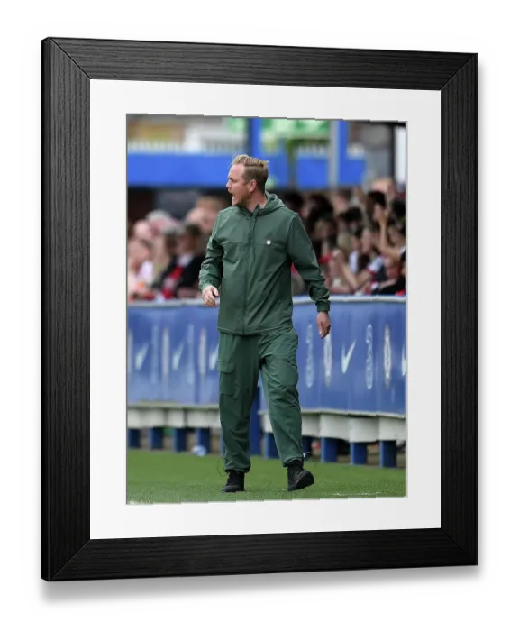 Framed Print : Arsenal vs. Chelsea: Eidevall's Arsenal Face Off Against Chelsea in FA Women's Super League