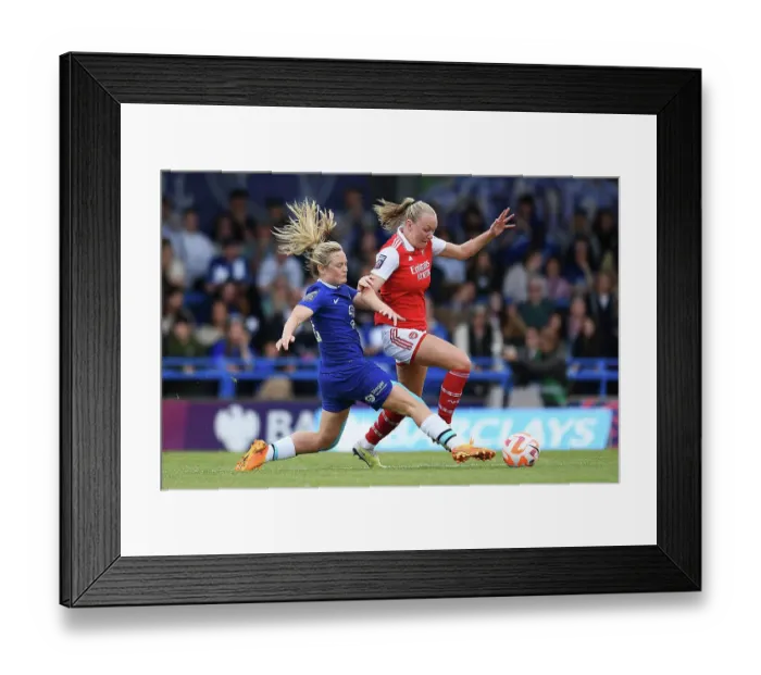 Framed Print : Battle for Possession: Chelsea Women vs. Arsenal Women, FA Women's Super League (2022-23)