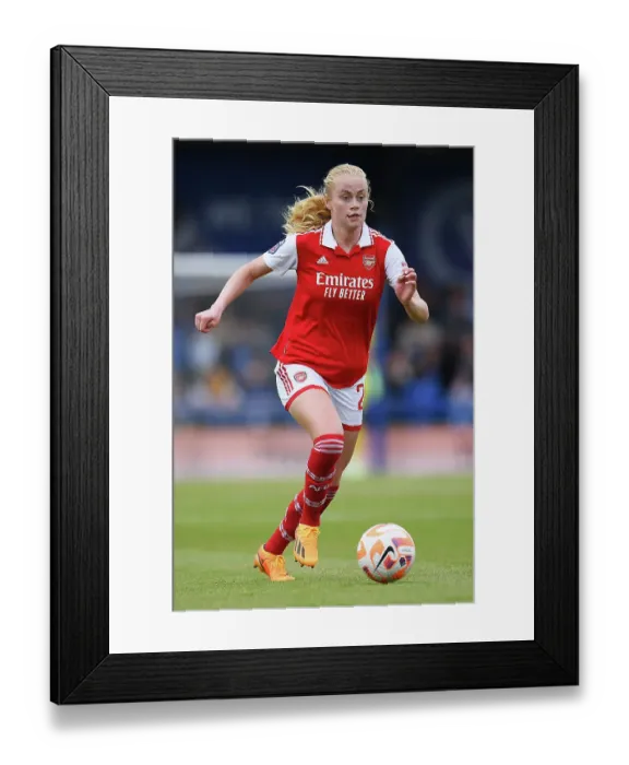 Framed Print : Arsenal vs. Chelsea: FA Women's Super League Showdown at Kingsmeadow