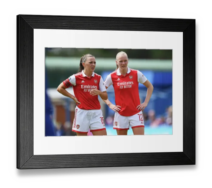 Framed Print : Arsenal Women vs. Chelsea Women: Ready for Action – Free-Kick Showdown in FA Women's Super League