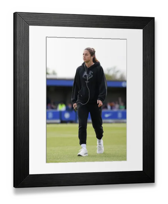 Framed Print : Arsenal's Sabrina D'Angelo Scouts Chelsea's Kingsmeadow Pitch Ahead of FA Women's Super League Clash