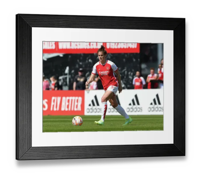 Framed Print : Arsenal's Jennifer Beattie in Action: FA Women's Super League 2022-23 - Arsenal vs. Aston Villa Framed Print : Arsenal's Jennifer Beattie in Action: FA Women's Super League 2022-23 - Arsenal vs. Aston Villa