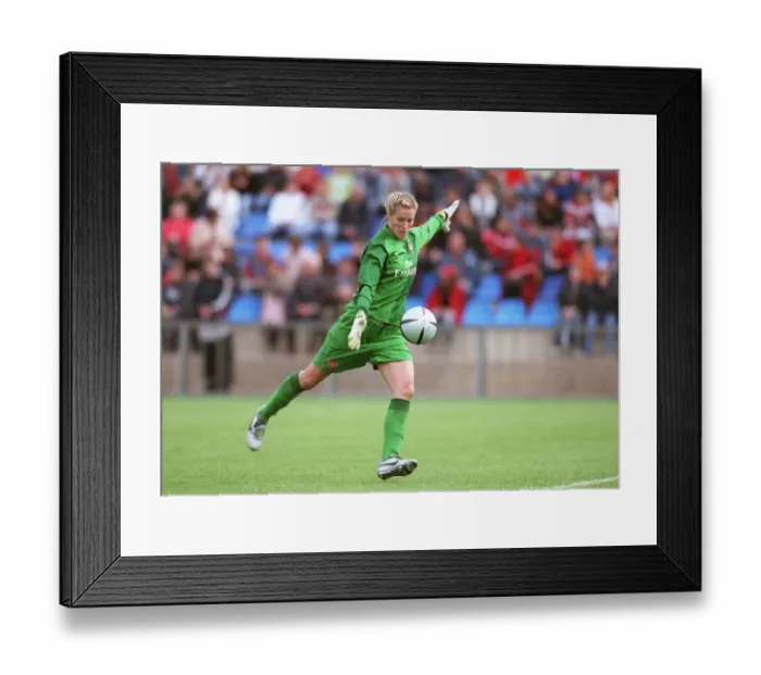 Framed Print : Emma Byrne (Arsenal)