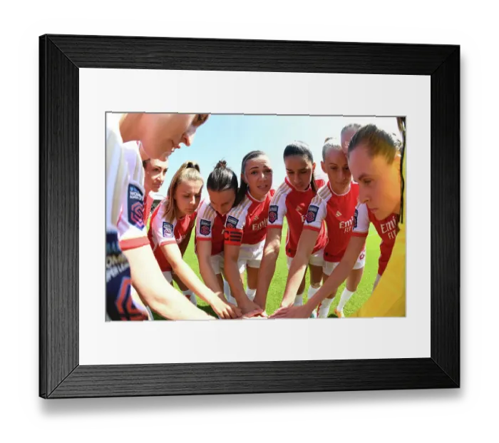 Framed Print : Arsenal Women's Team: Katie McCabe Fires Up Her Team Before Clash Against Aston Villa