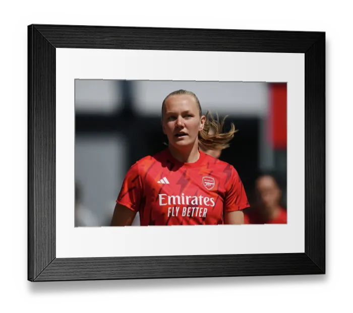 Framed Print : Arsenal Women's Squad Pre-Match Warm-Up: FA Women's Super League 2022-23 (Arsenal vs Aston Villa) Framed Print : Arsenal Women's Squad Pre-Match Warm-Up: FA Women's Super League 2022-23 (Arsenal vs Aston Villa)