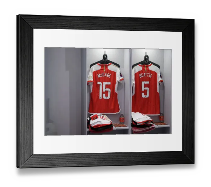 Framed Print : Arsenal Women's Dressing Room: Katie McCabe and Jennifer Beattie Prepare for Arsenal v Aston Villa (2022-23)