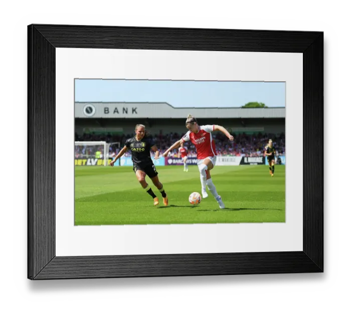 Framed Print : Arsenal vs. Aston Villa: A Battle for Possession in the FA Women's Super League Framed Print : Arsenal vs. Aston Villa: A Battle for Possession in the FA Women's Super League