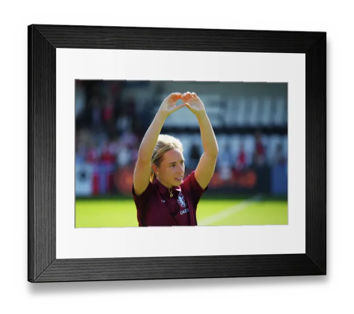 Framed Print : Jordan Nobbs Pays Tribute: Arsenal Women vs. Aston Villa Women in FA WSL (2022-23)
