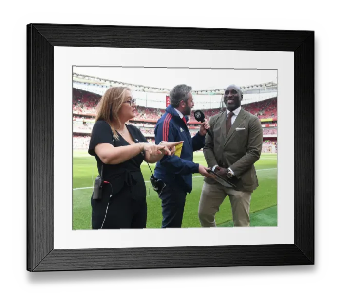 Framed Print : Sol Campbell's Emotional Return: Arsenal Legends Reunite in Epic Showdown against Wolverhampton Wanderers (2022-23)