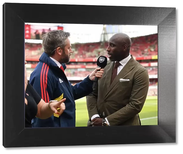 Sol Campbell's Emotional Return: Arsenal Legends Reunite in May 2023 Showdown - Arsenal FC vs. Wolverhampton Wanderers
