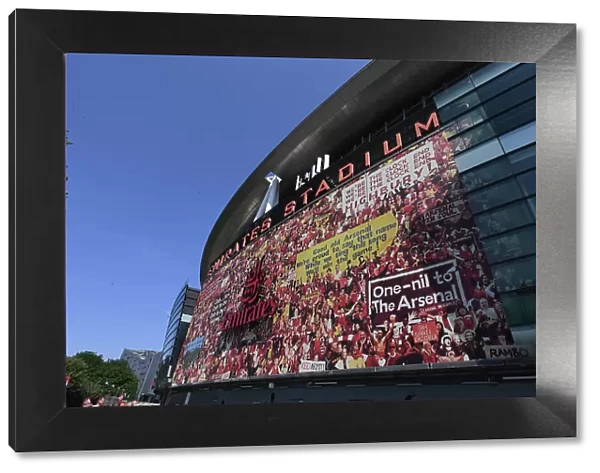 Arsenal vs. Wolverhampton Wanderers: Premier League Showdown at Emirates Stadium (2022-23)