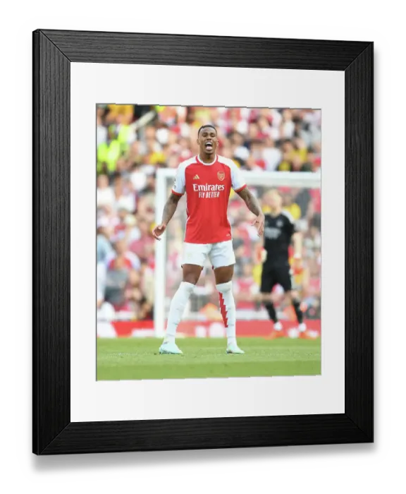 Framed Print : Arsenal's Gabriel Faces Off Against Wolverhampton Wanderers in Premier League Showdown (2022-23)