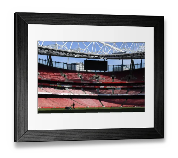 Framed Print : Arsenal FC: Pre-Match Pitch Preparations at Emirates Stadium (2022-23) vs Wolverhampton Wanderers