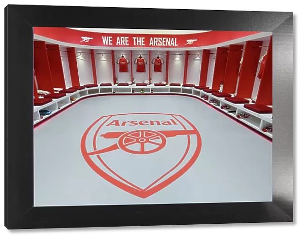 Arsenal Dressing Room: Pre-Match Focus and Intensity before the Clash against Wolverhampton Wanderers (2022-23)