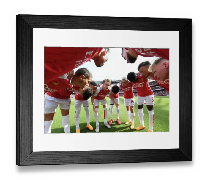 Framed Print : Arsenal Players Huddle Before Premier League Clash Against Wolverhampton Wanderers, Emirates Stadium, London, 2023