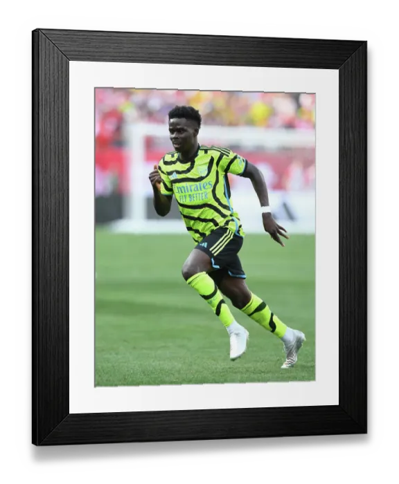 Framed Print : Arsenal vs Manchester United: Bukayo Saka in Action - Pre-Season Friendly 2023-24