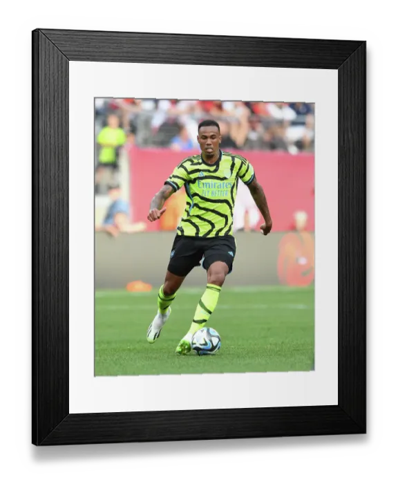 Framed Print : Arsenal vs Manchester United: Pre-Season Clash at MetLife Stadium (2023)