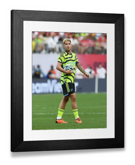 Framed Print : Arsenal vs Manchester United: Emile Smith Rowe Shines in Pre-Season Clash at MetLife Stadium (2023-24)