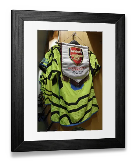 Framed Print : Arsenal FC in the Locker Room: Pre-Season Clash Against Manchester United, MetLife Stadium 2023