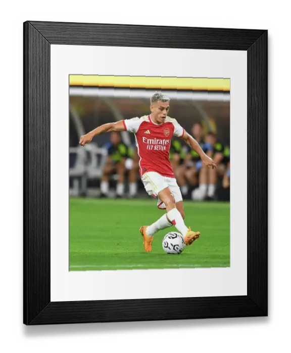 Framed Print : Arsenal vs. FC Barcelona: Pre-Season Clash at SoFi Stadium (2023) Framed Print : Arsenal vs. FC Barcelona: Pre-Season Clash at SoFi Stadium (2023)