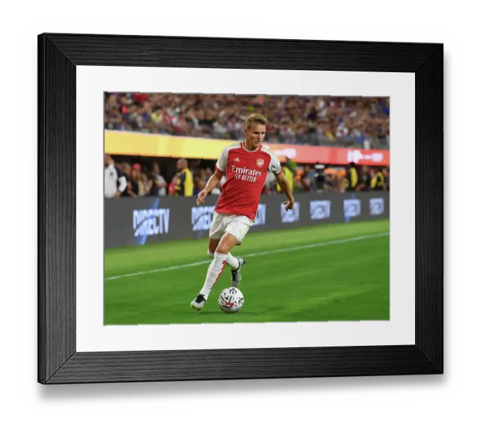 Framed Print : Arsenal vs. FC Barcelona: Pre-Season Clash at SoFi Stadium (2023) Framed Print : Arsenal vs. FC Barcelona: Pre-Season Clash at SoFi Stadium (2023)