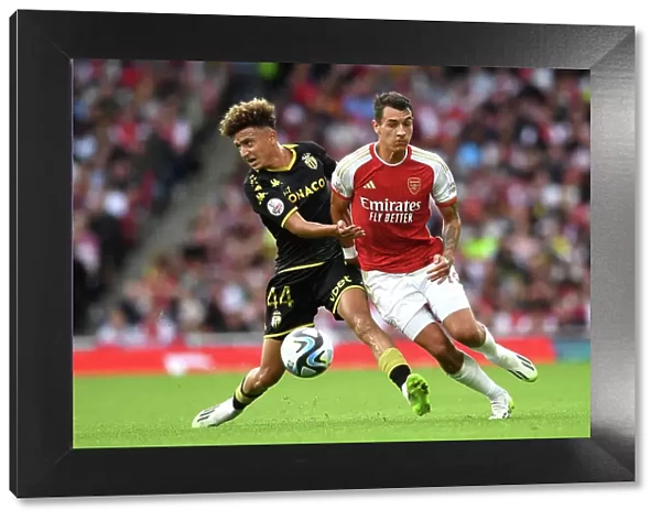 Arsenal vs AS Monaco: Intense Battle for Ball Possession - Emirates Cup 2023