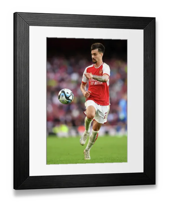 Framed Print : Arsenal's Fabio Vieira Charges Forward in 2023-24 Emirates Cup Clash Against AS Monaco