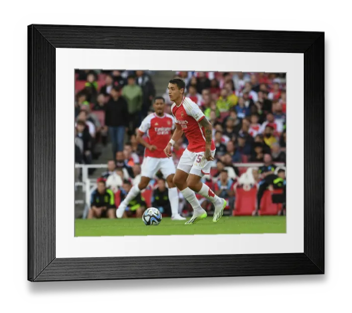 Framed Print : Arsenal's Jakub Kiwior Shines in Emirates Cup Clash Against AS Monaco (2023-24) Framed Print : Arsenal's Jakub Kiwior Shines in Emirates Cup Clash Against AS Monaco (2023-24)